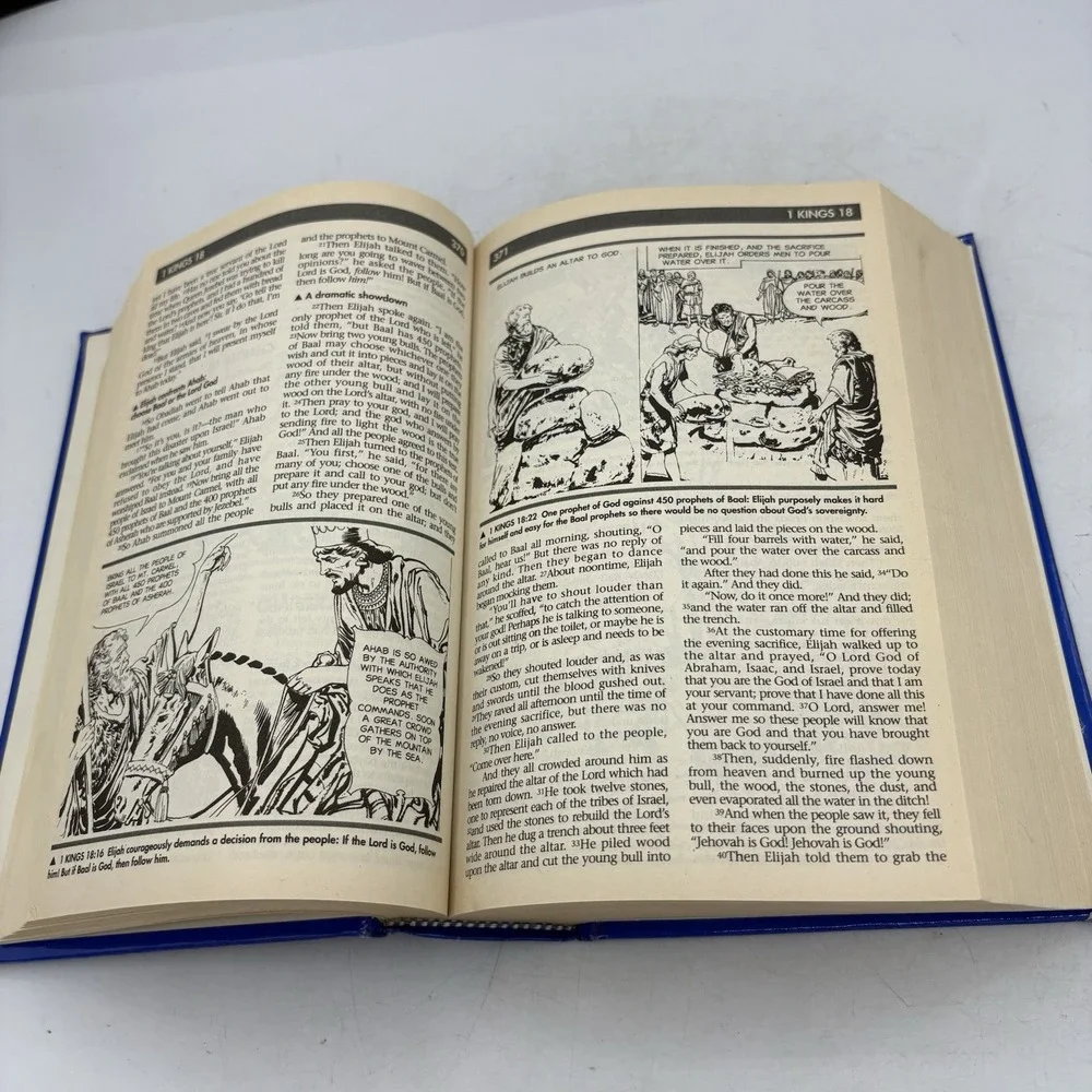 Vintage The Illustrated Bible Living Values Edition Student Blue Hardcover 1990